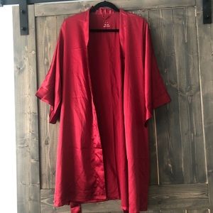 Silk Robe with Tie and Pockets